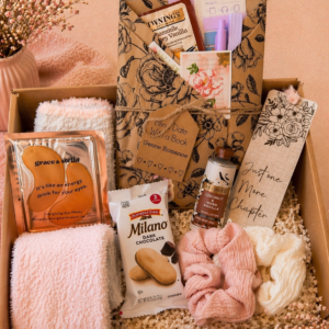 Blind Date with a Book – Cozy Gift Box